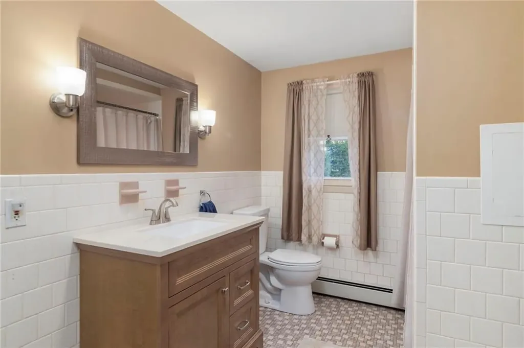 51 Stony Lane North Kingstown RI 02852