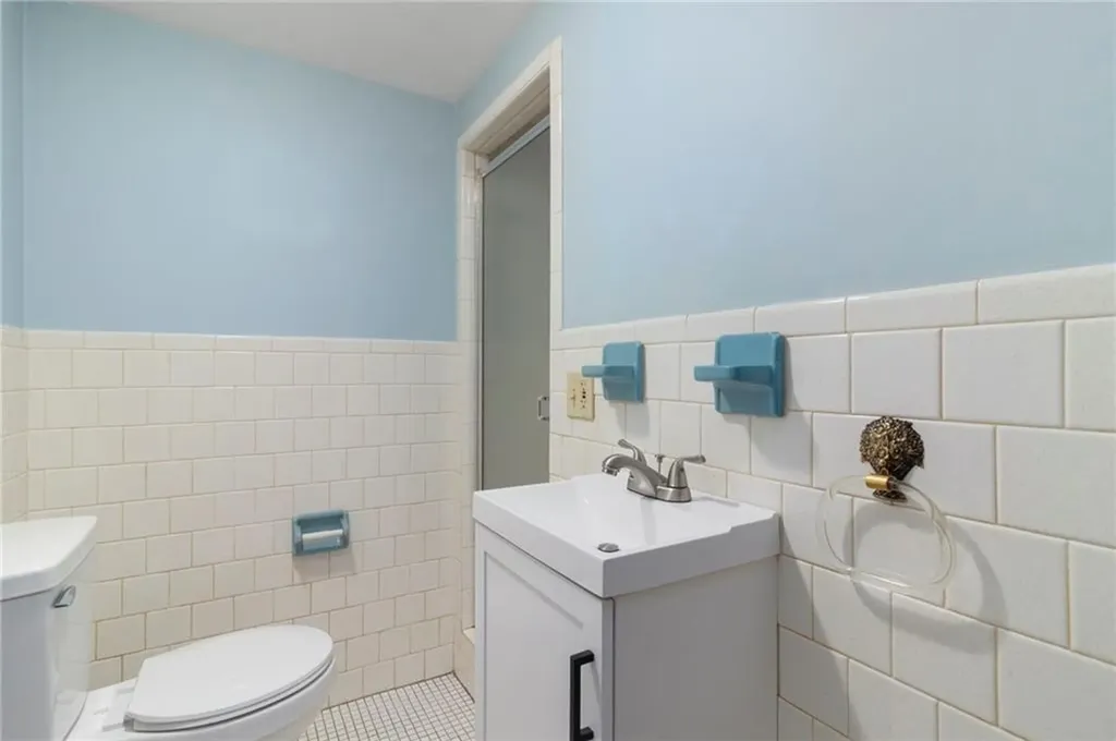 51 Stony Lane North Kingstown RI 02852