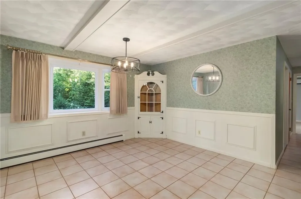 51 Stony Lane North Kingstown RI 02852