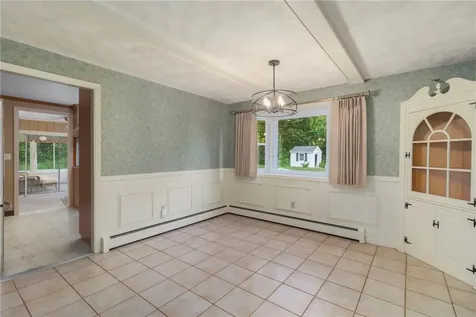 51 Stony Lane North Kingstown RI 02852