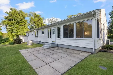 51 Stony Lane North Kingstown RI 02852