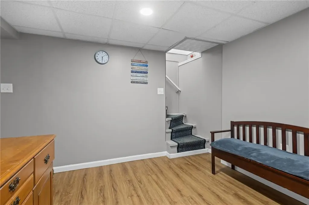 33 Belmont Avenue East Providence RI 02914