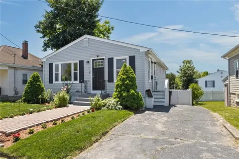 33 Belmont Avenue East Providence RI 02914