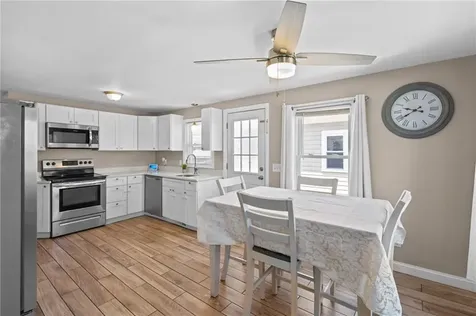 33 Belmont Avenue East Providence RI 02914