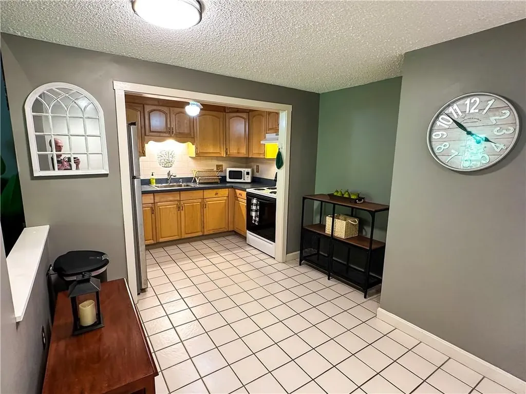 565 Smithfield Road North Providence RI 02904