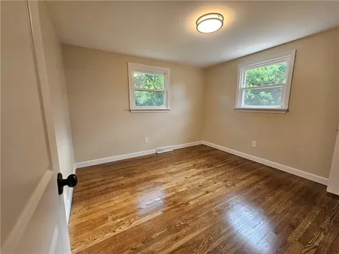 116 Louise Drive Tiverton RI 02878
