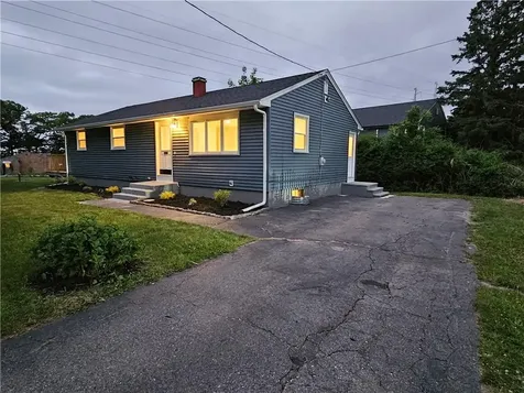 116 Louise Drive Tiverton RI 02878