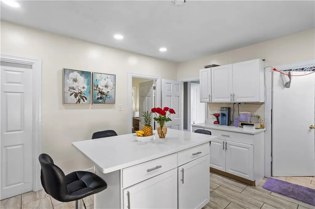 12 Quince Street Providence RI 02905