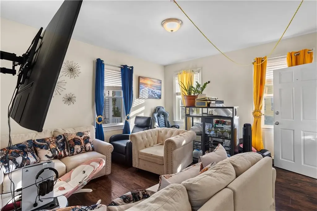 12 Quince Street Providence RI 02905