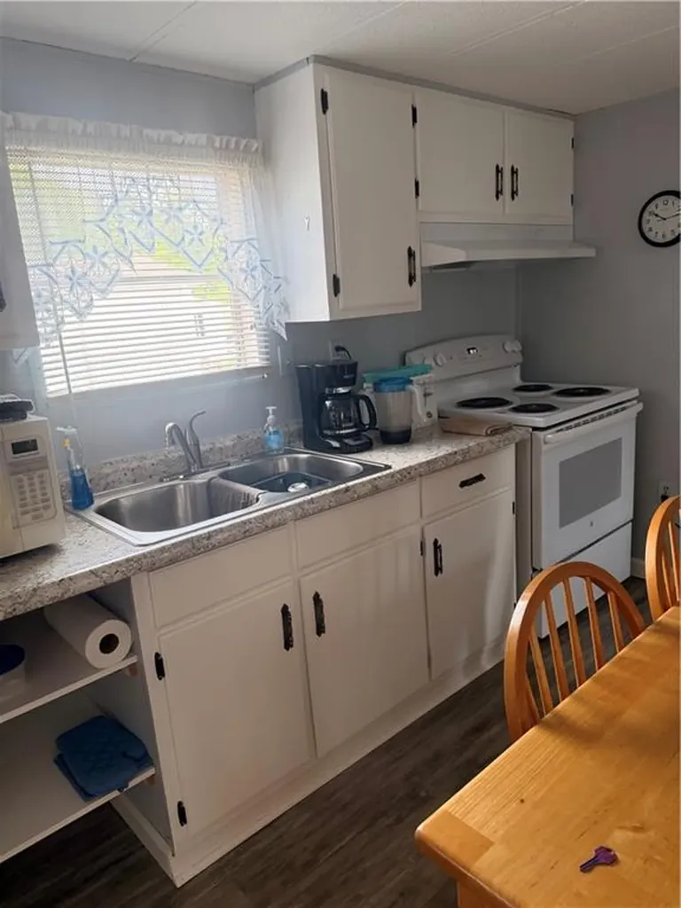 31 Foxtrot Drive Charlestown RI 02813