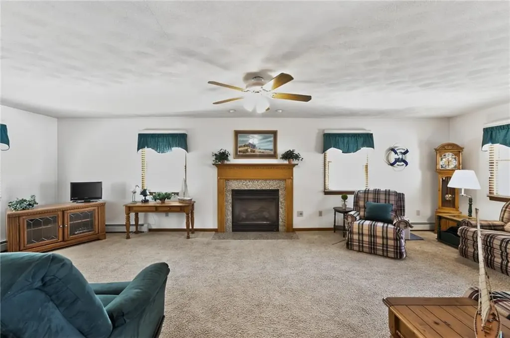 58 Brush Hill Road Narragansett RI 02882