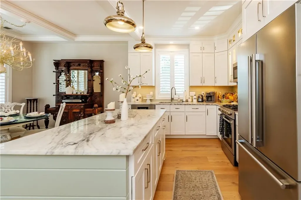 15 Castle Street East Greenwich RI 02818