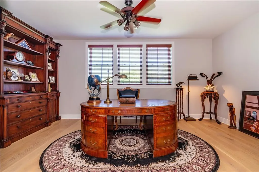 15 Castle Street East Greenwich RI 02818