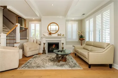 15 Castle Street East Greenwich RI 02818