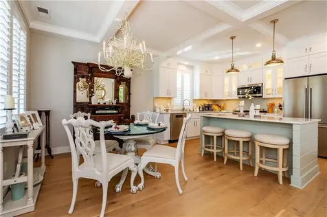 15 Castle Street East Greenwich RI 02818