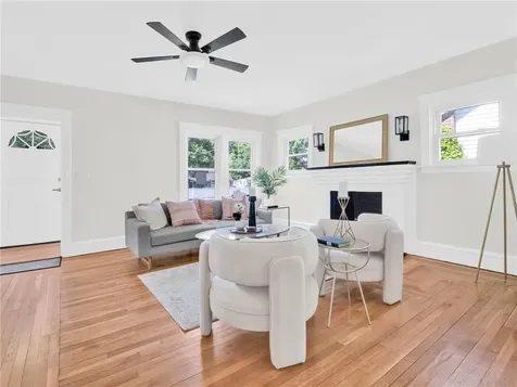 35 Brook Street Seekonk MA 02771