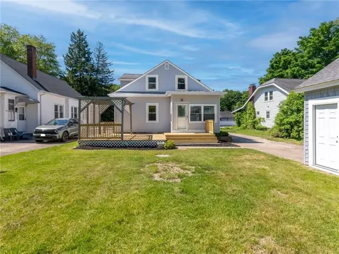 35 Brook Street Seekonk MA 02771