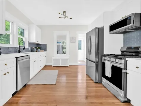 35 Brook Street Seekonk MA 02771