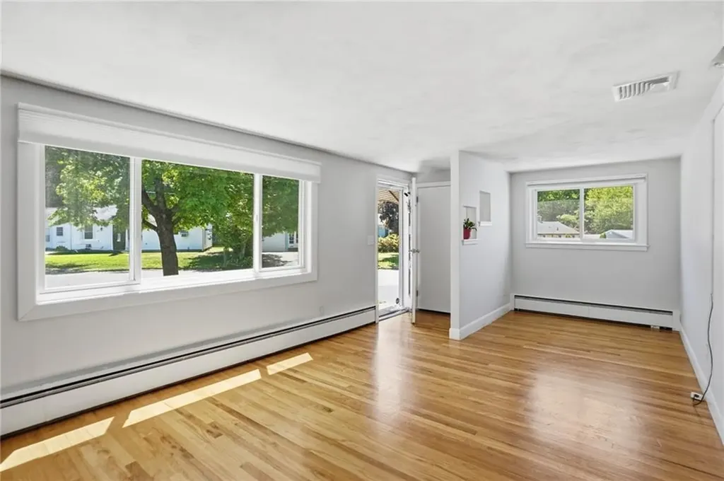 55 Blue Hill Drive Warwick RI 02886
