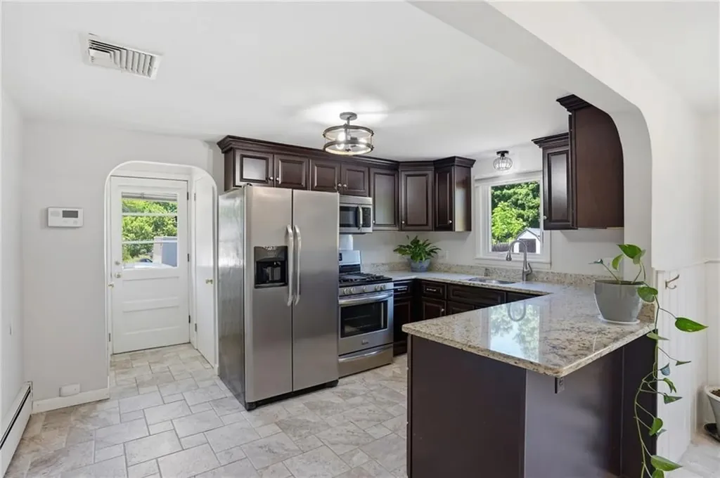 55 Blue Hill Drive Warwick RI 02886