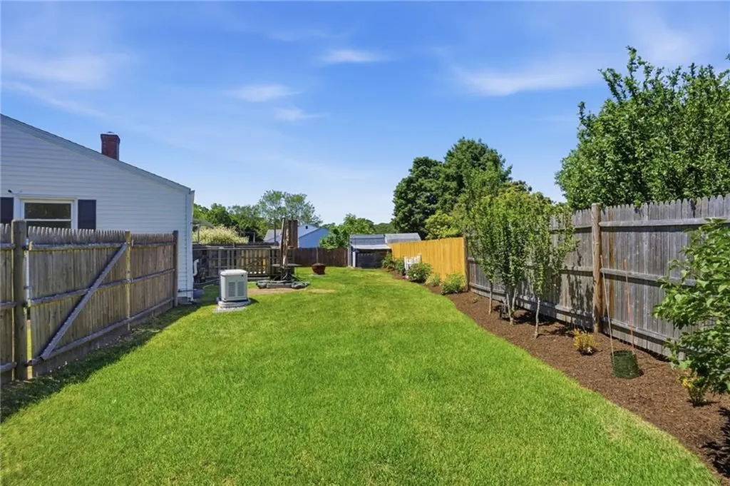 55 Blue Hill Drive Warwick RI 02886