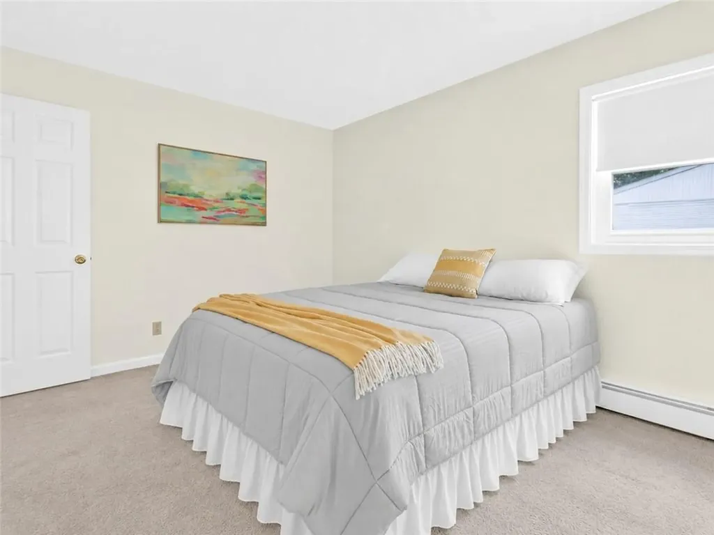 160 Bourne Avenue East Providence RI 02916