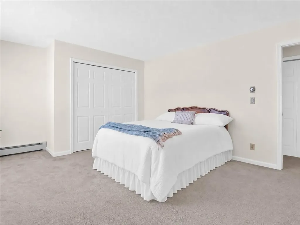 160 Bourne Avenue East Providence RI 02916
