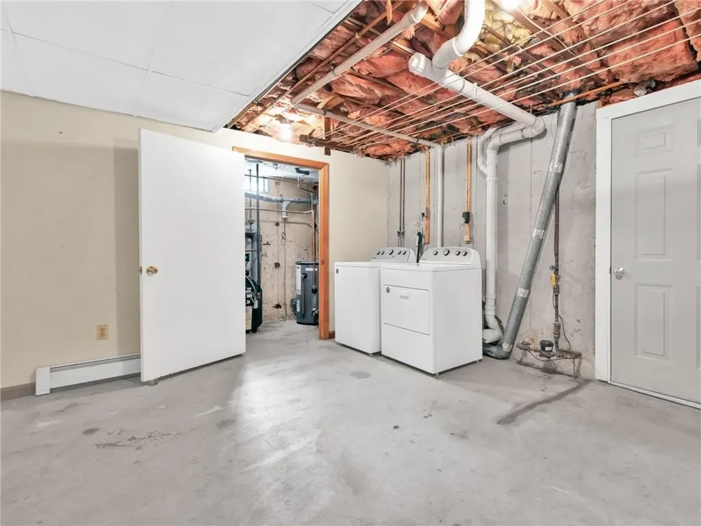 160 Bourne Avenue East Providence RI 02916