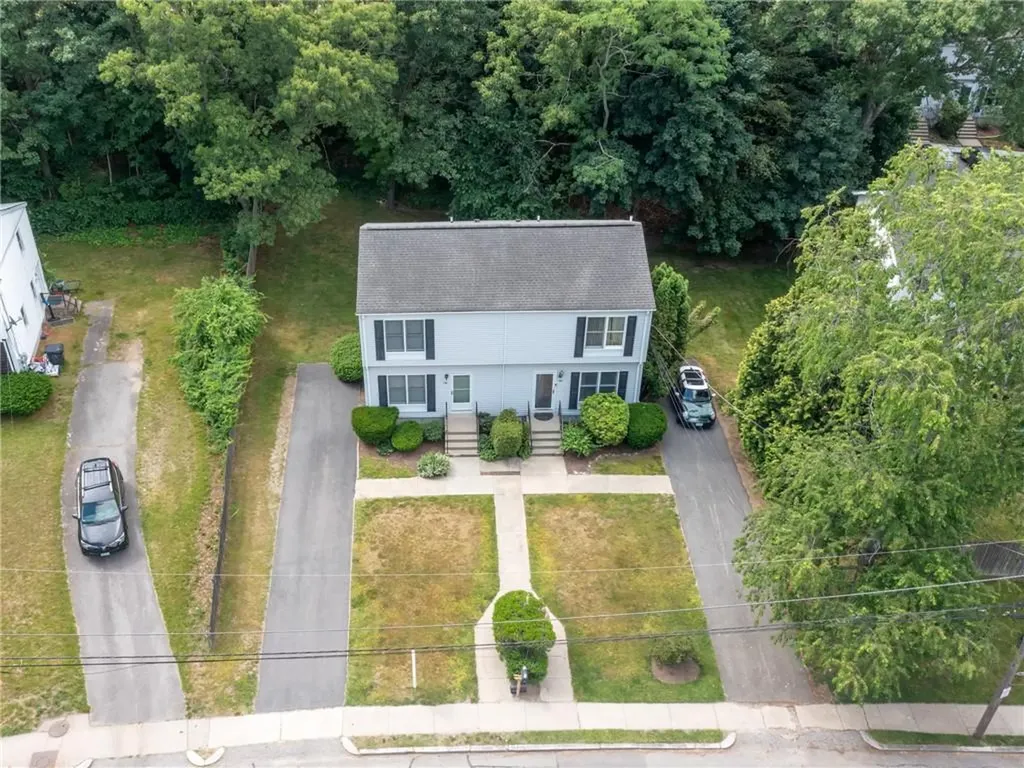 160 Bourne Avenue East Providence RI 02916