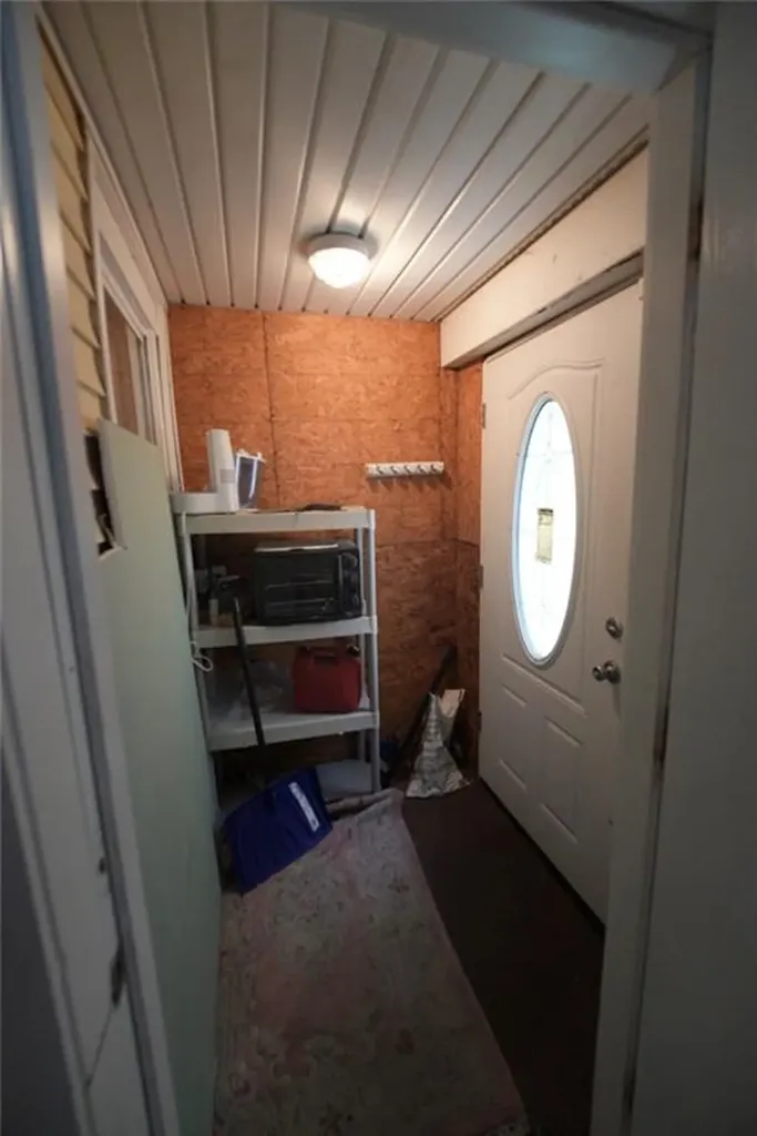 8 Washington Street Pawtucket RI 02860