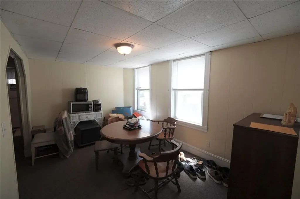 8 Washington Street Pawtucket RI 02860