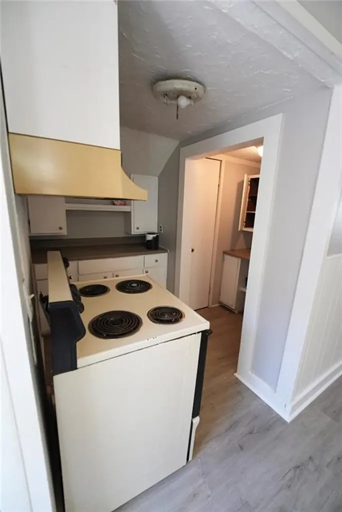 8 Washington Street Pawtucket RI 02860