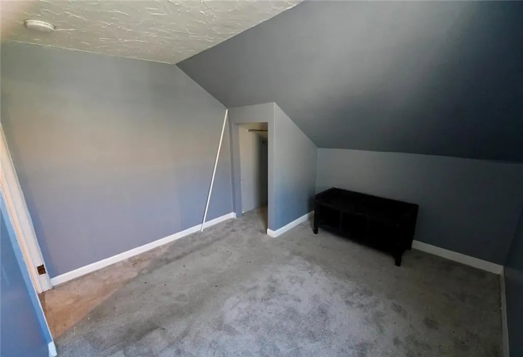 8 Washington Street Pawtucket RI 02860