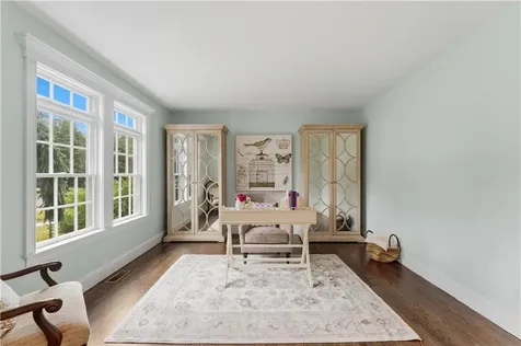 198 Poppasquash Road Bristol RI 02809