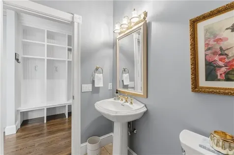 198 Poppasquash Road Bristol RI 02809