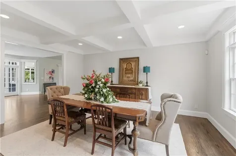 198 Poppasquash Road Bristol RI 02809