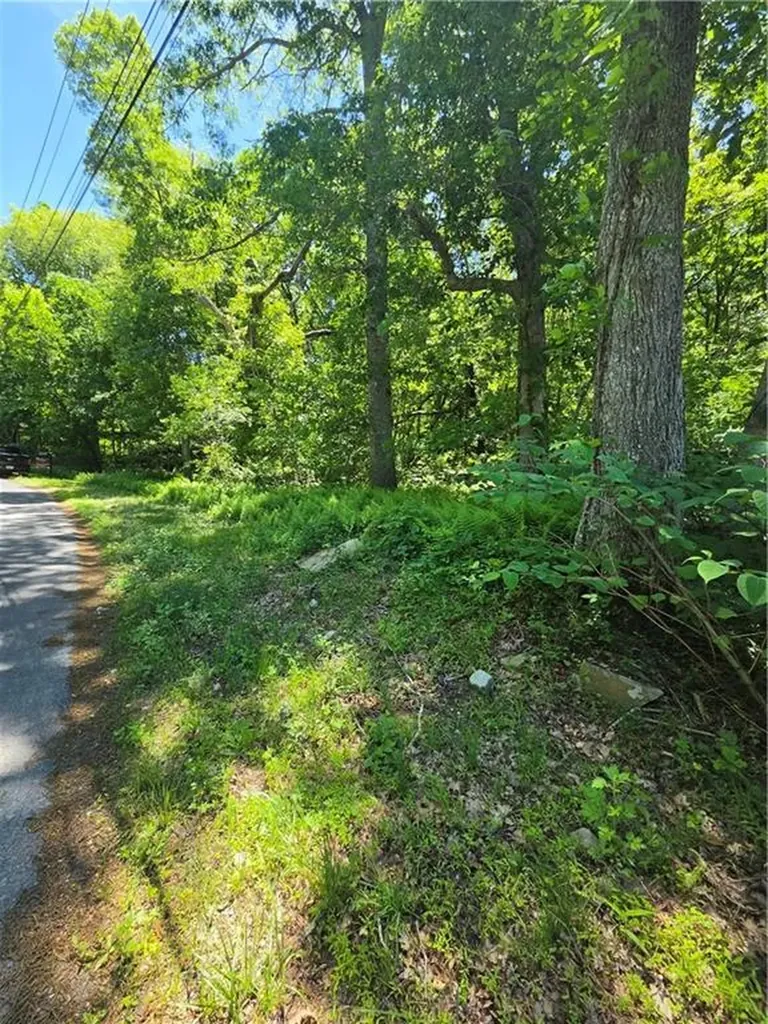 85 Diamond Hill Road Hopkinton RI 02833