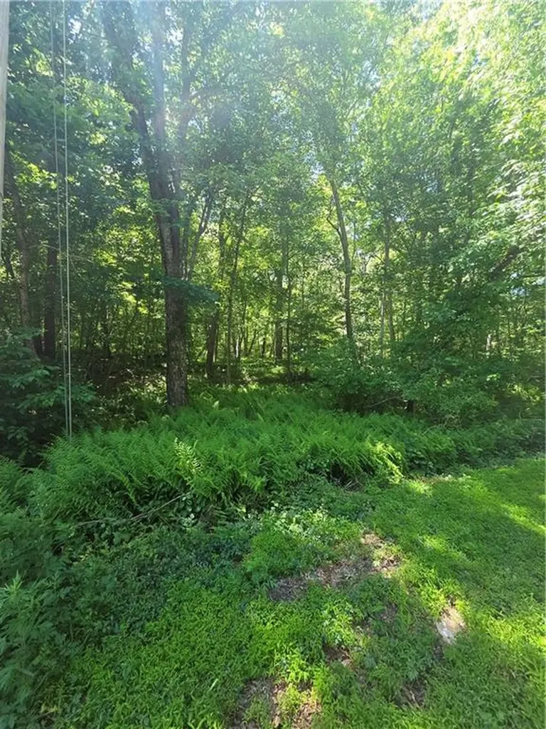 85 Diamond Hill Road Hopkinton RI 02833
