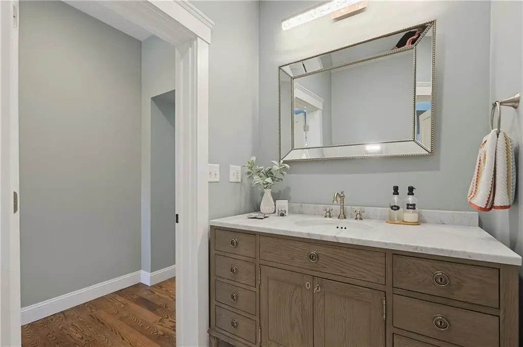 61 Martin Avenue Barrington RI 02806