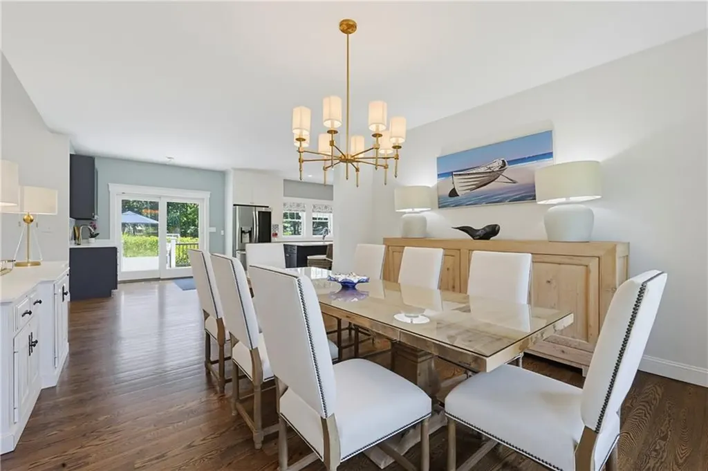 61 Martin Avenue Barrington RI 02806