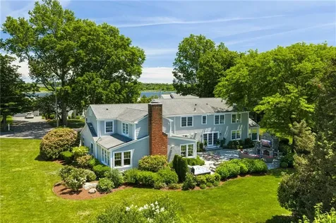 9 Stone Tower Lane Barrington RI 02806