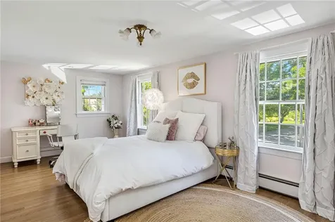 9 Stone Tower Lane Barrington RI 02806
