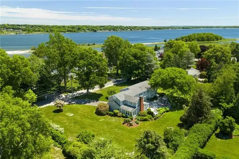9 Stone Tower Lane Barrington RI 02806
