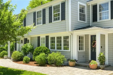 9 Stone Tower Lane Barrington RI 02806