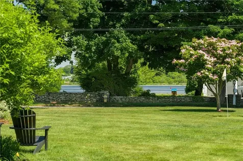 9 Stone Tower Lane Barrington RI 02806