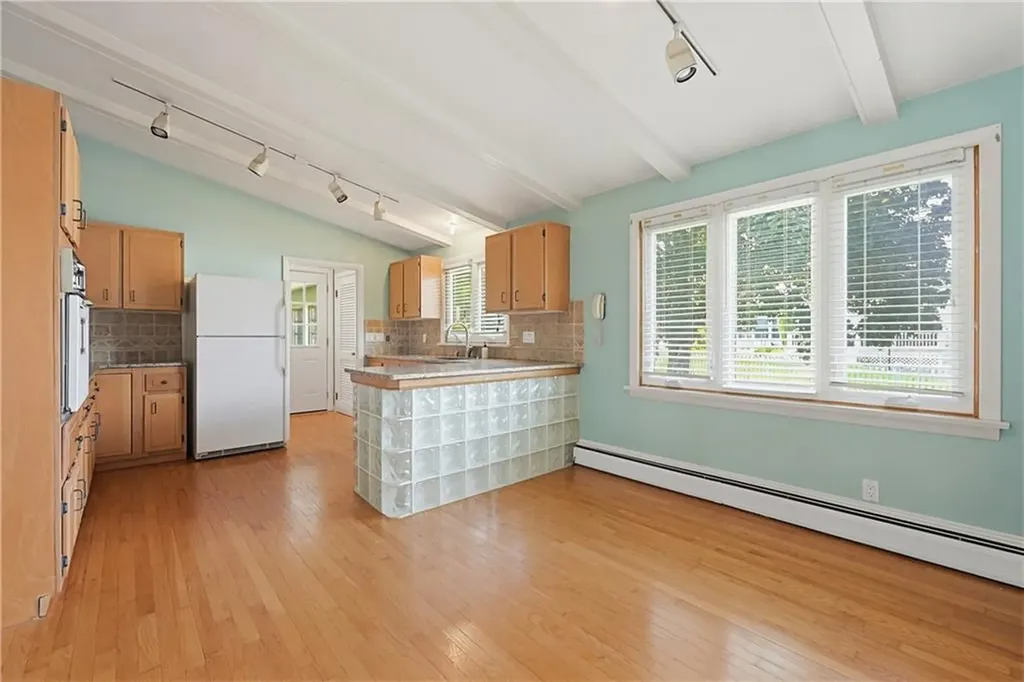 32 Brookfarm Road North Providence RI 02904