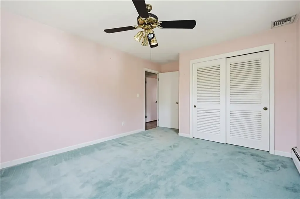 32 Brookfarm Road North Providence RI 02904
