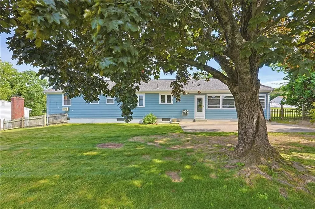 32 Brookfarm Road North Providence RI 02904