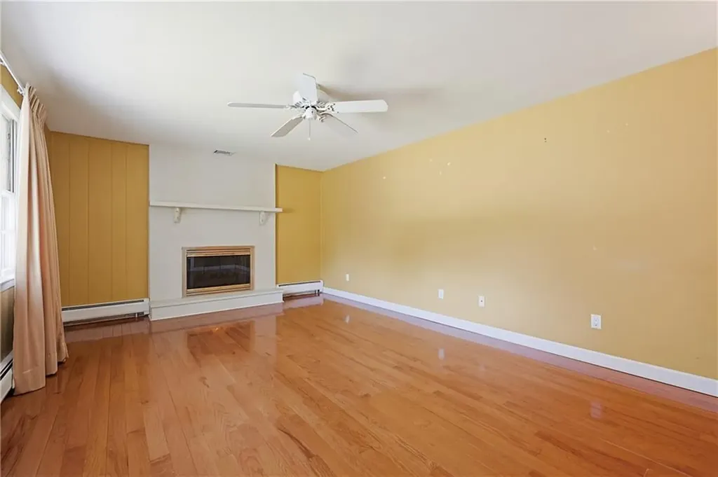 32 Brookfarm Road North Providence RI 02904