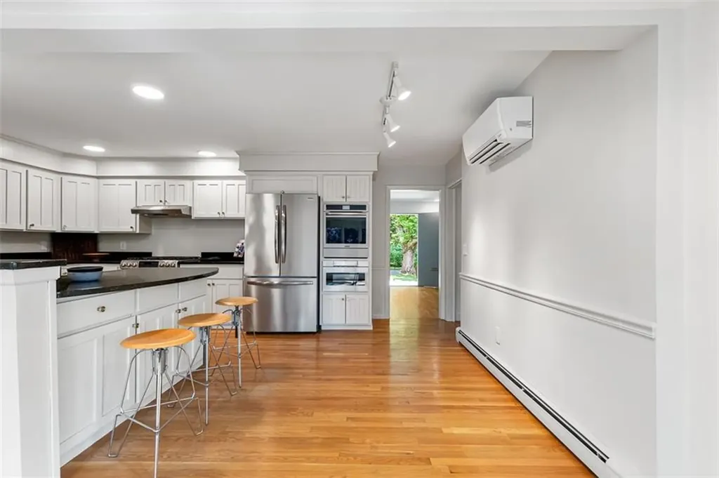 19 Preston Drive Barrington RI 02806